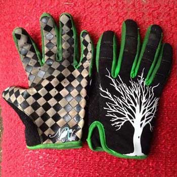 Handschuhe
