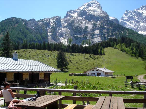 Wirtshaus mit Watzmannblick