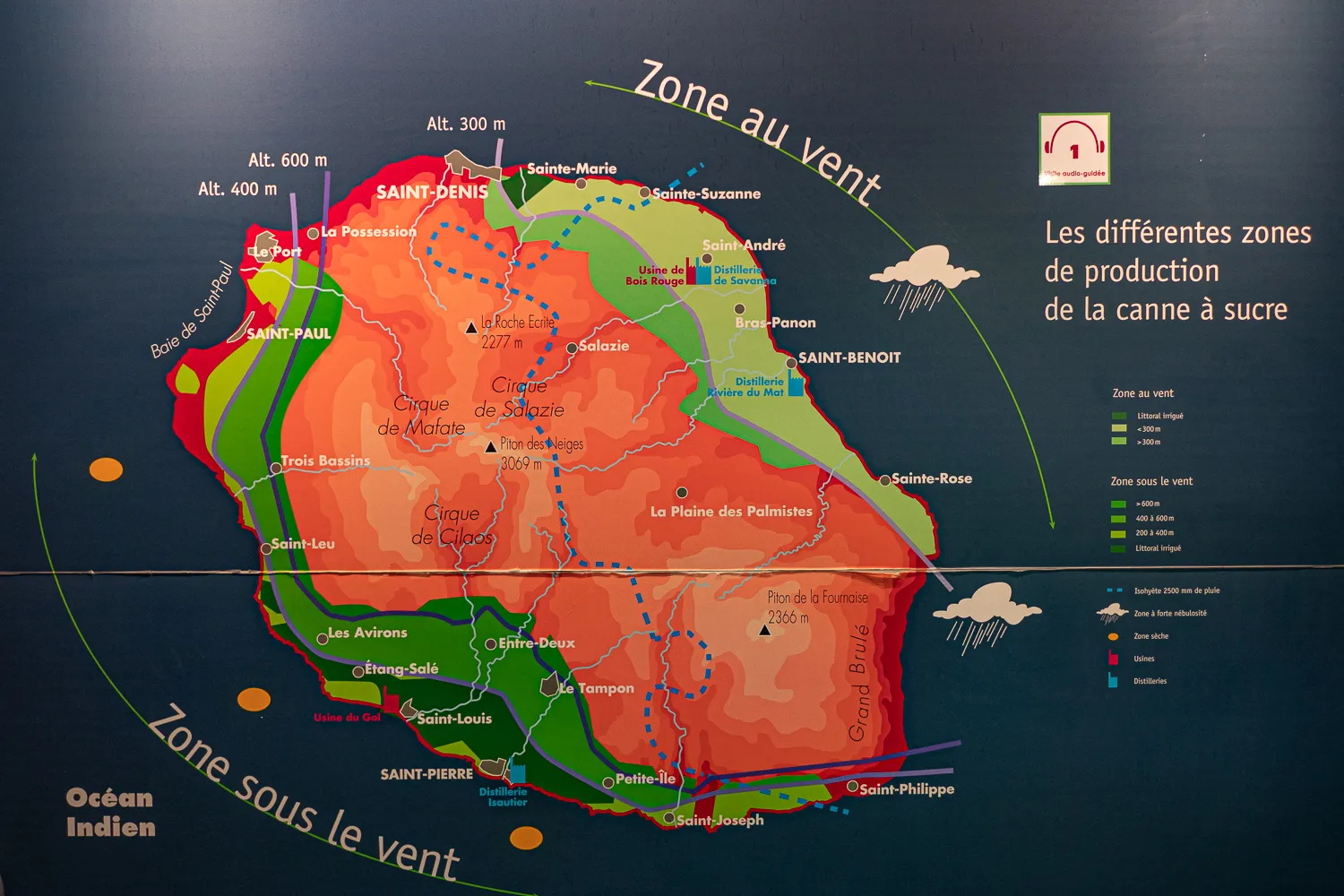 Karte von La Réunion mit Zuckerrohrproduktionszonen und Ortsnamen