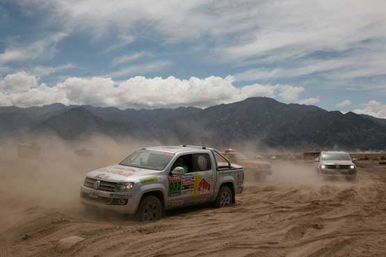 amarok bei der rallye dakar