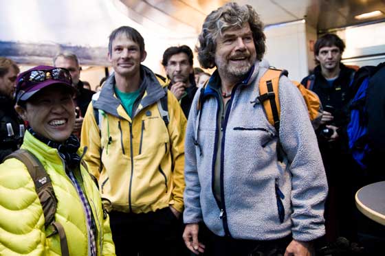 IMS2010_Walk-Oh-Eun-Sun,-Steve-House,-Reinhold-Messner-_+_IMS_AntoniaZennaro