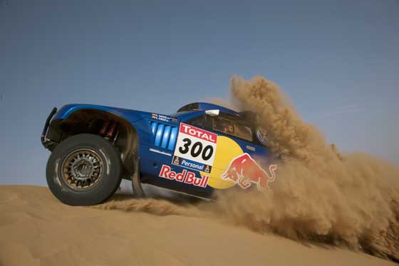 Race Touareg im Sand